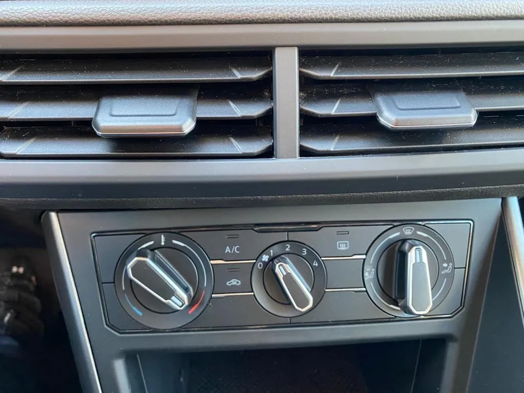 vw polo 1,0 tsi comfortline, navi, tempomat, klima, 4x garancija! - slika 19