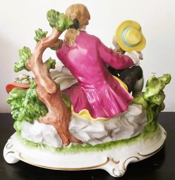 unterweissbach porculanska figura iz 1950.godine - slika 2