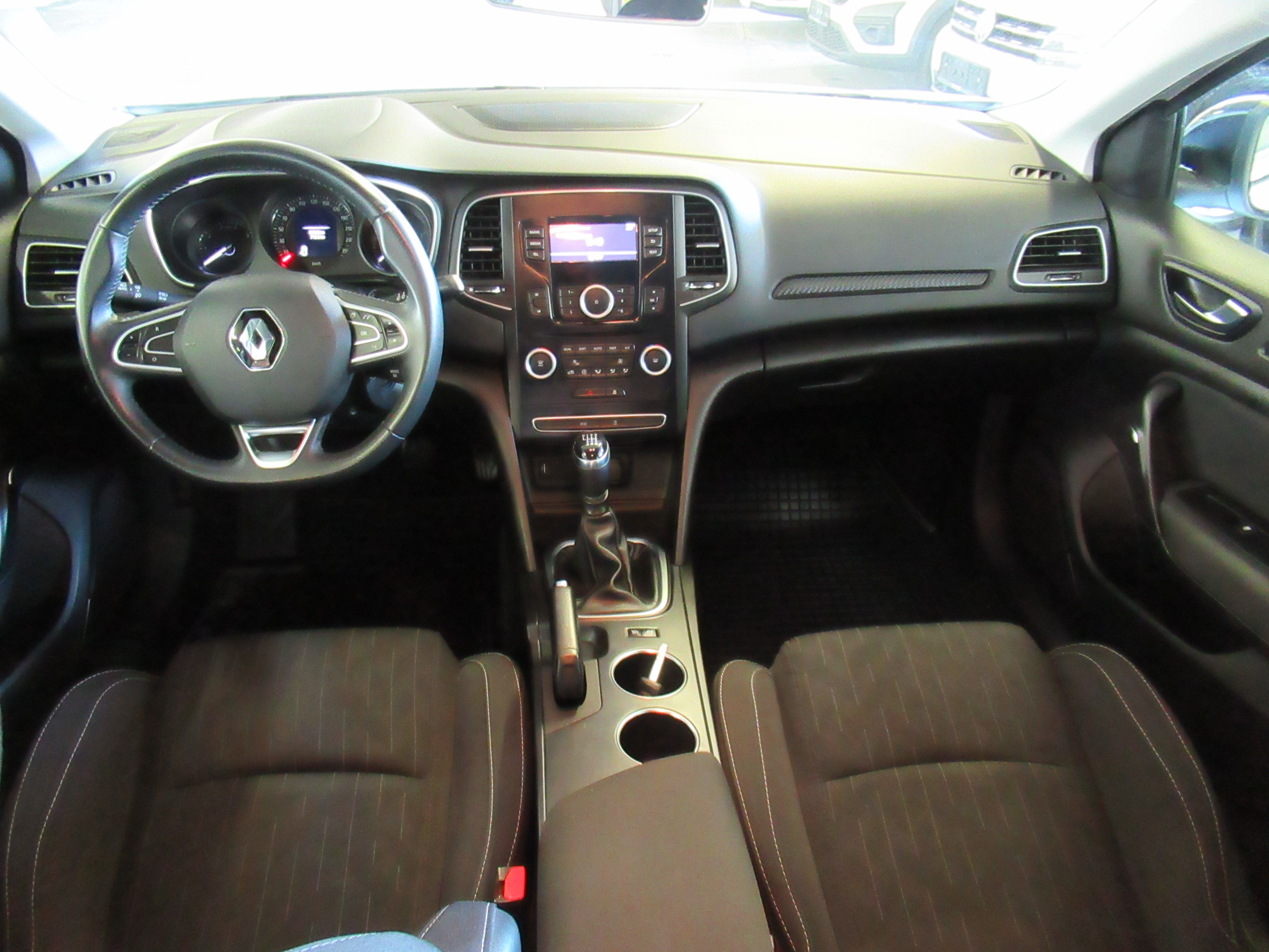 renault megane grandtour tce 100 limited. 1 vlastnik - slika 10