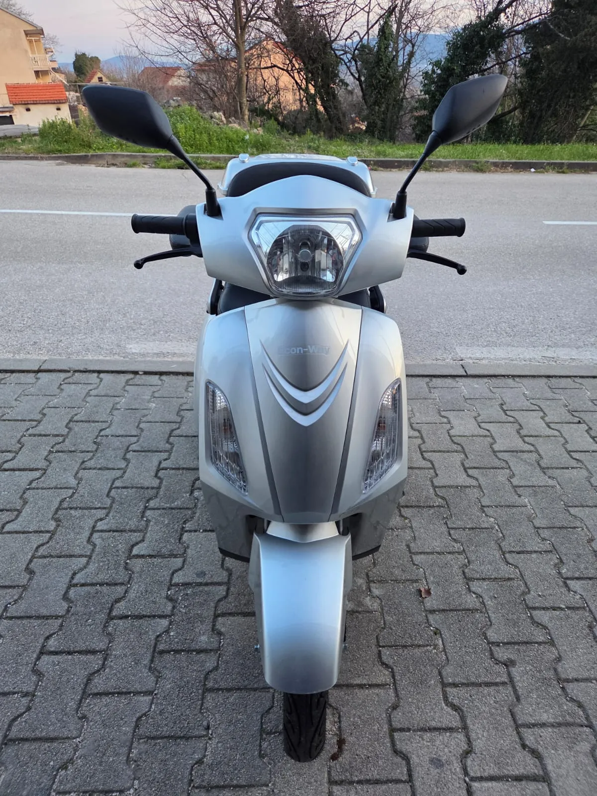 električni skuter 3 kotača (tricikl) – kao nov, samo 94 km! - slika 6