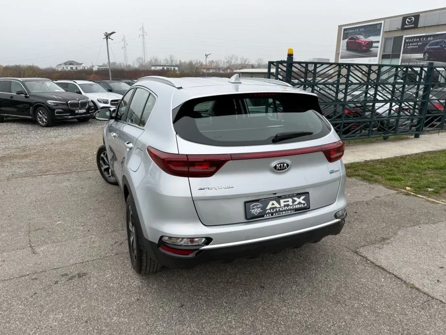 kia sportage 1,6 crdi automatik °navigacija°kamera°leasing bez učešća° - slika 10