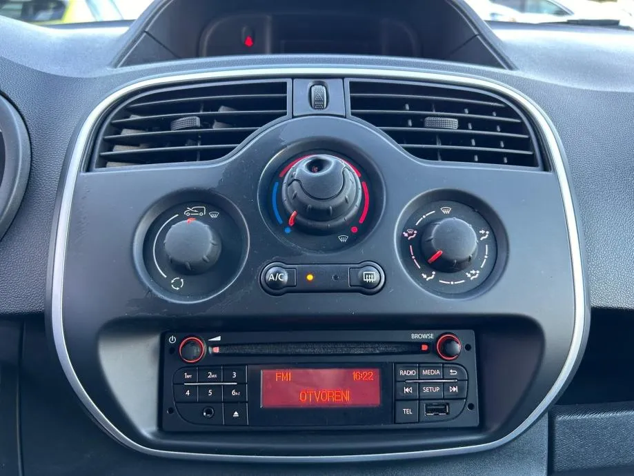 renault kangoo 1.5 dci - model 2021 - 120.000km - servisna - slika 11
