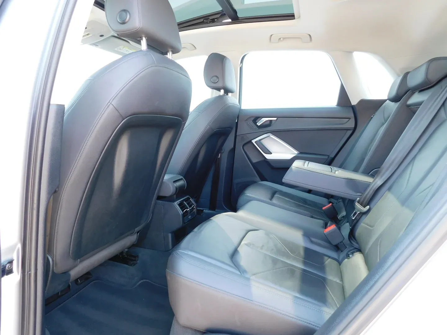 12250 audi q3 35 tdi s tronic - slika 11