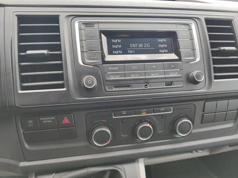 volkswagen transporter 2.0 tdi*dupla kabina*5+1*klima*cerada* - slika 15