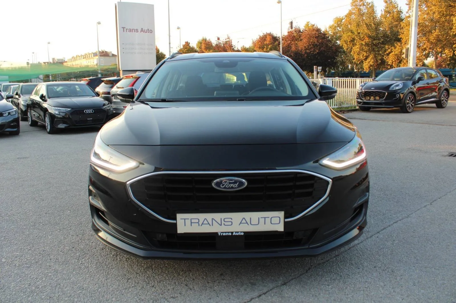 ford focus karavan 1.5 tdci *navigacija* - slika 2