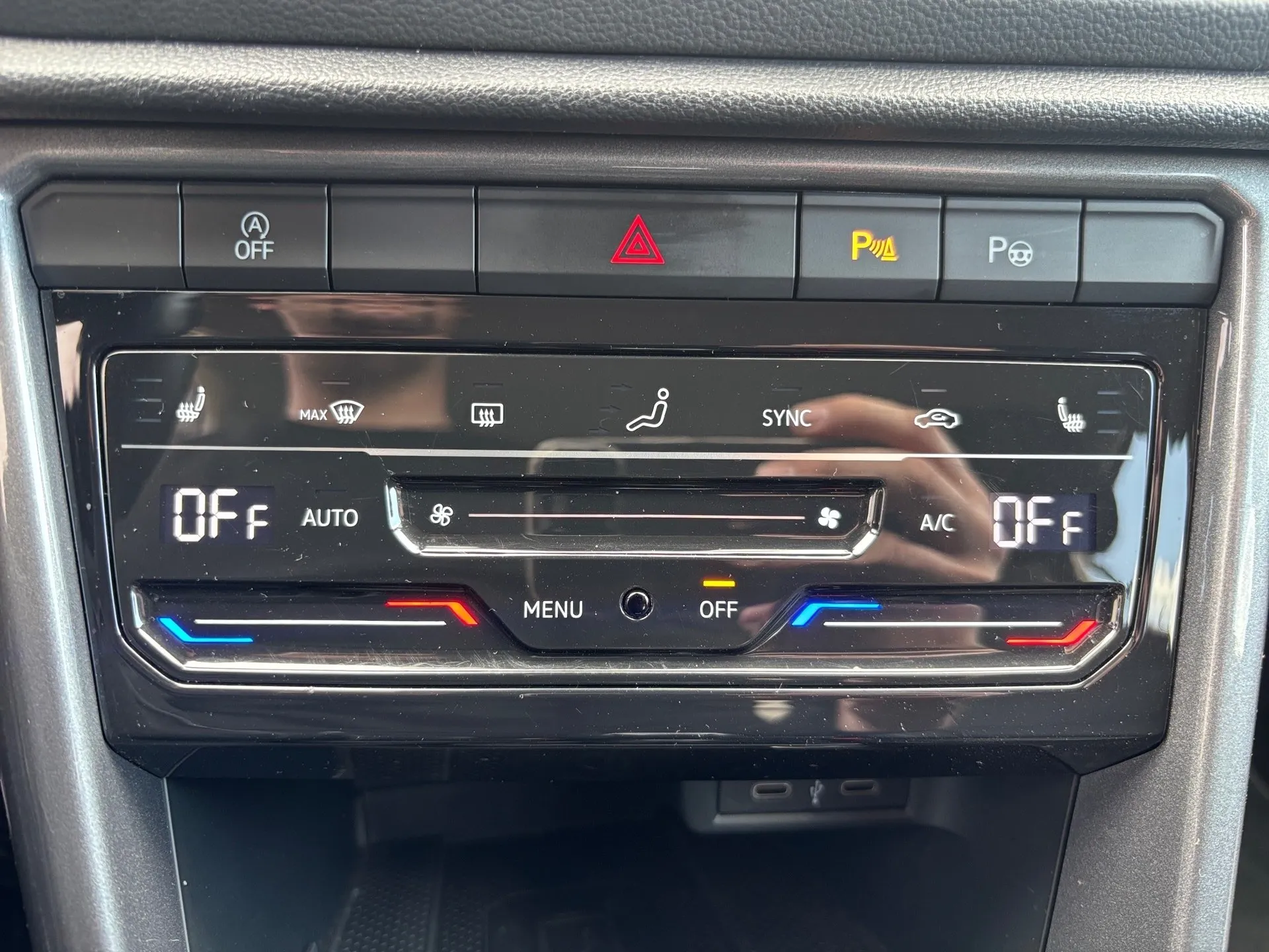 volkswagen t-roc style 2.0 tdi 110kw dsg - slika 14