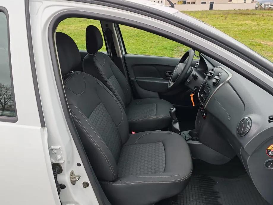 dacia sandero 1,2 , 2016 godina, 139000, kartice 24/36 rata - slika 11