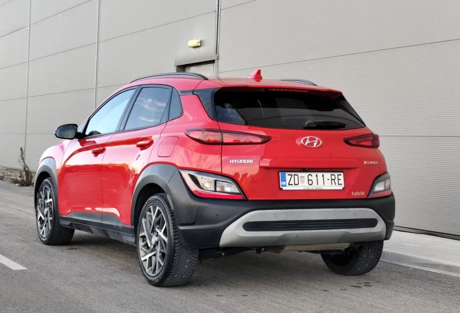 hyundai kona 1,6 gdi hybrid | aut | 18'' alu | reg do 18.03.2026 | - slika 6