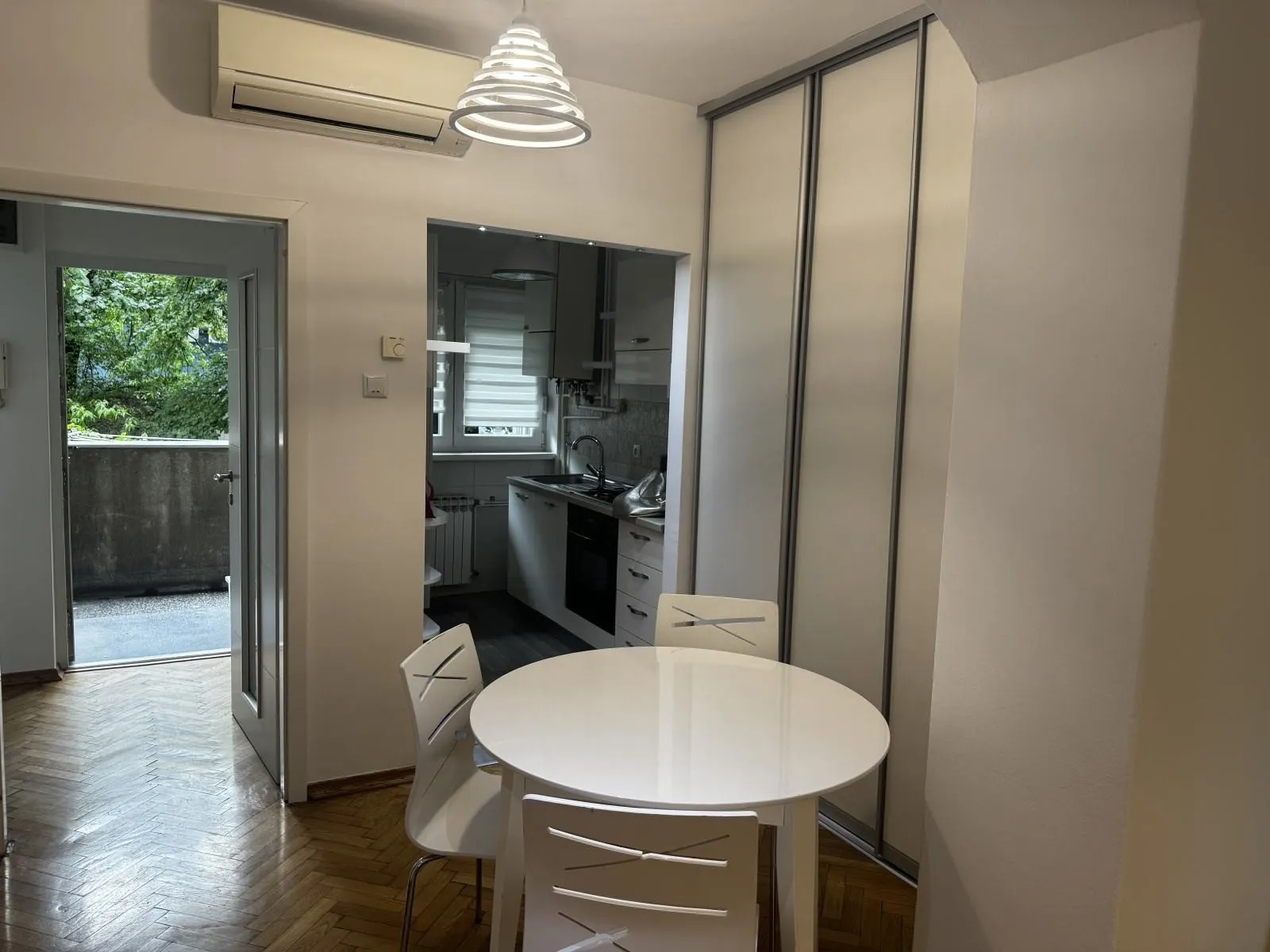 stan: zagreb (donji grad), 60.00 m2 (iznajmljivanje) - slika 3