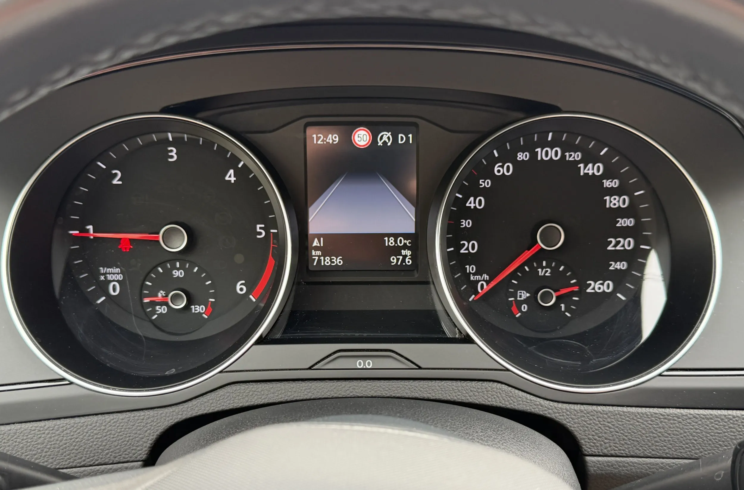 vw passat variant 2,0 tdi,dsg7,u pdv-u. - slika 12