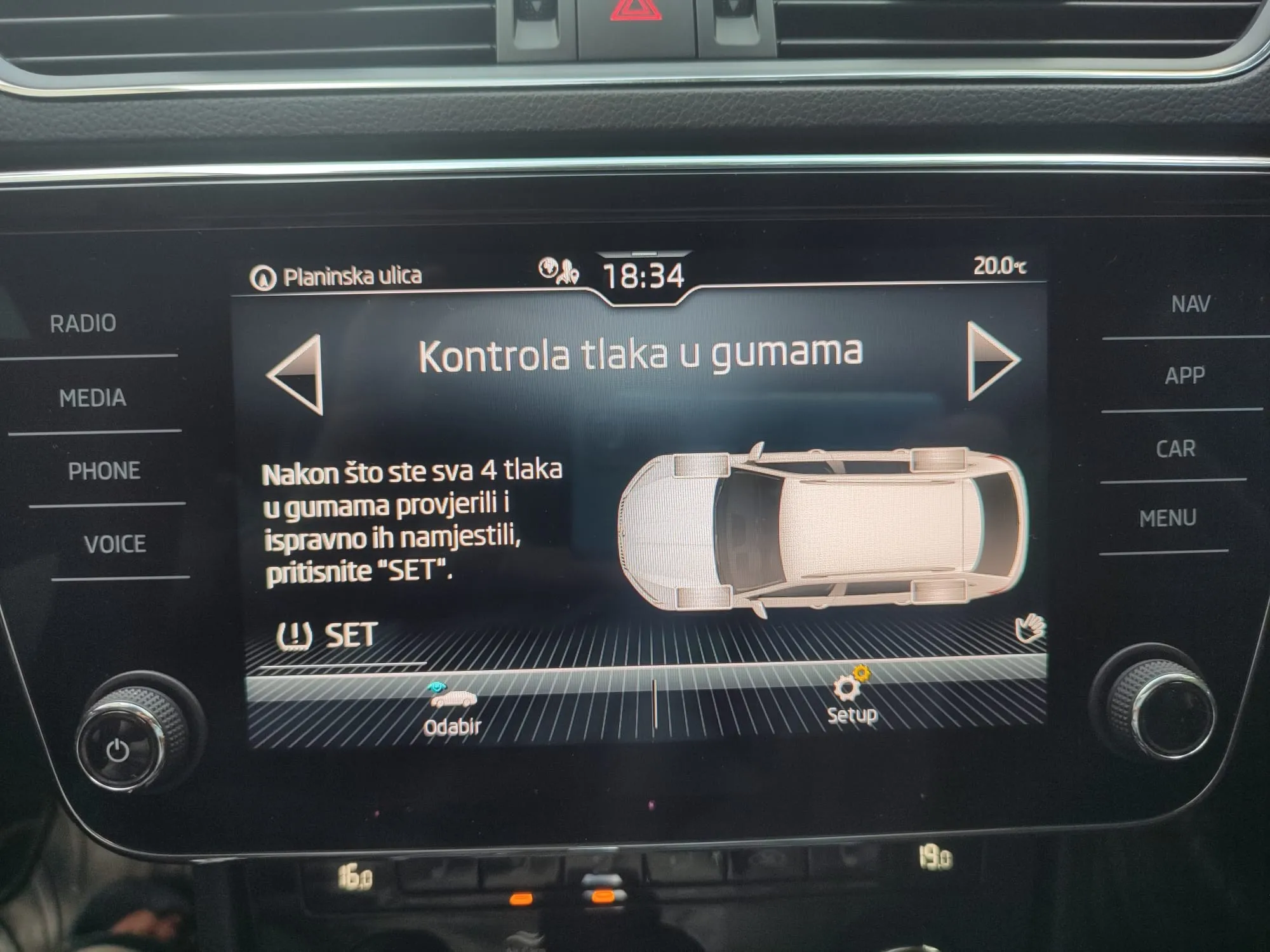 škoda superb 2023 | 2 seta alu felgi+ljetne i zimske gume | top stanje - slika 30