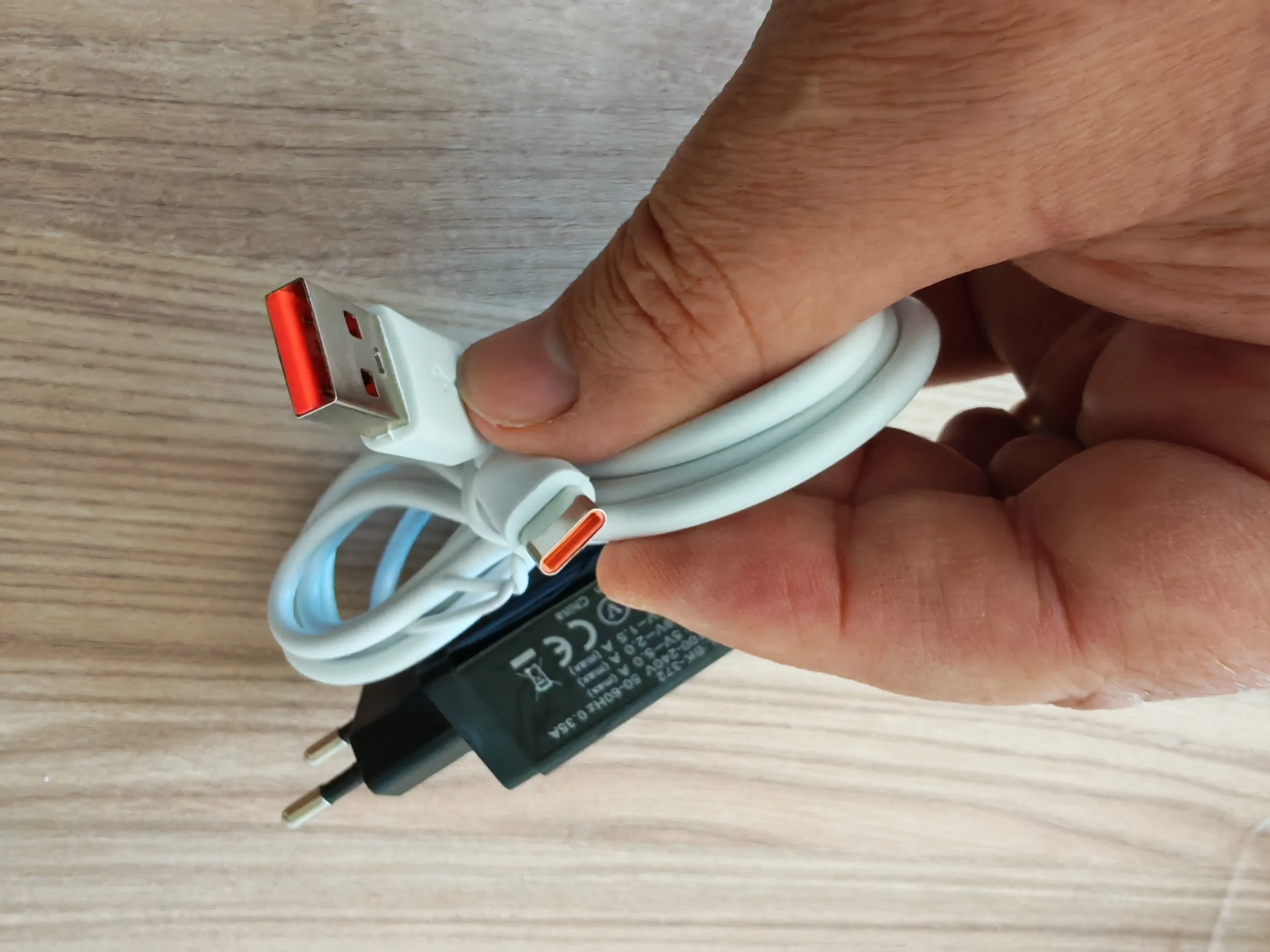 punjač za mobitel quick charge 3.0 sa kablom c 1,50 m - slika 5
