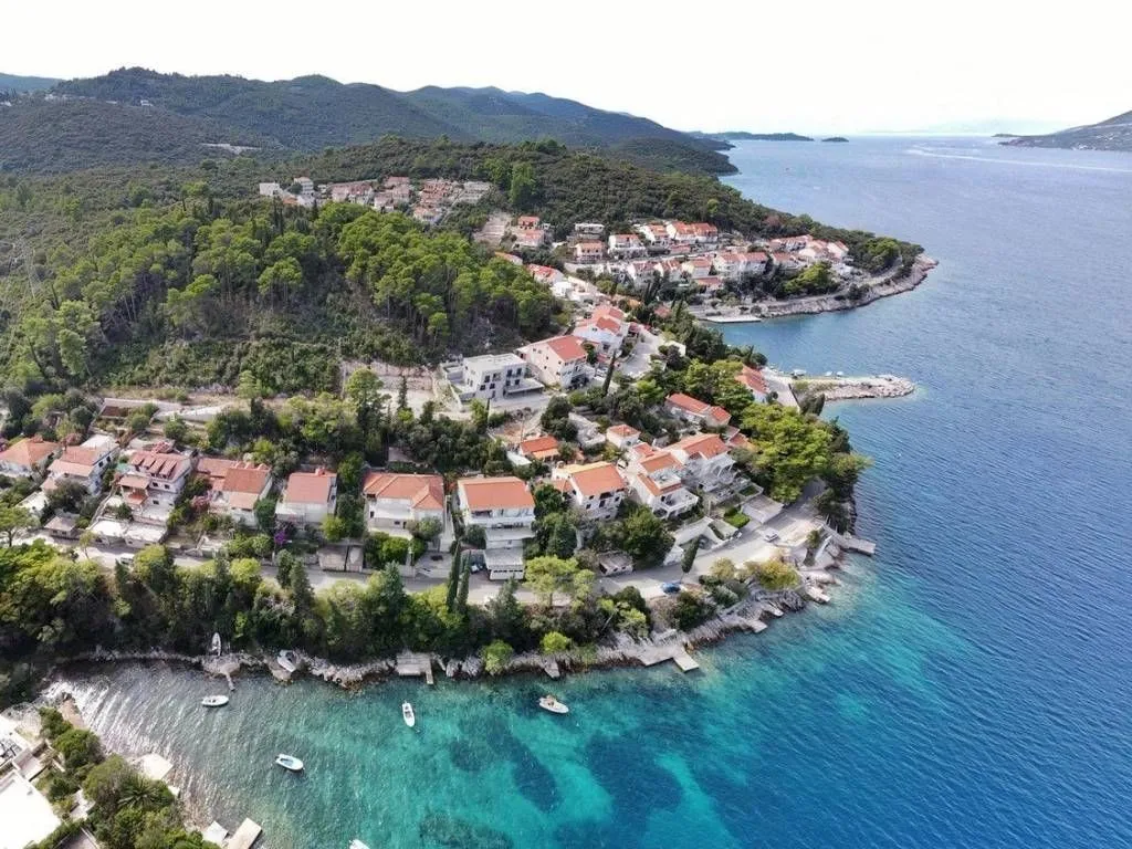 stan na prodaju - korčula - slika 21