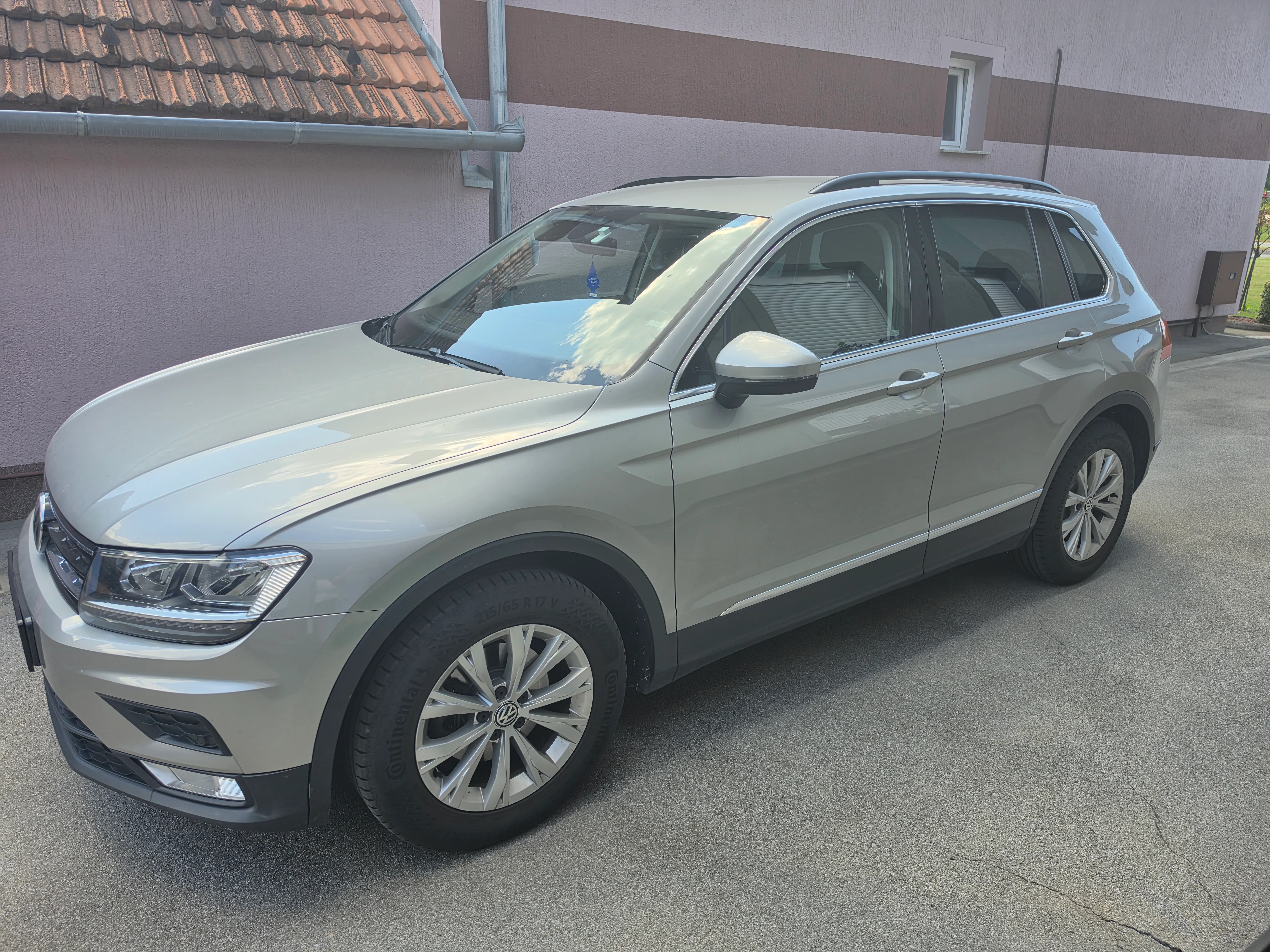 prodajem vw tigaun 2.0 tdi - slika 7