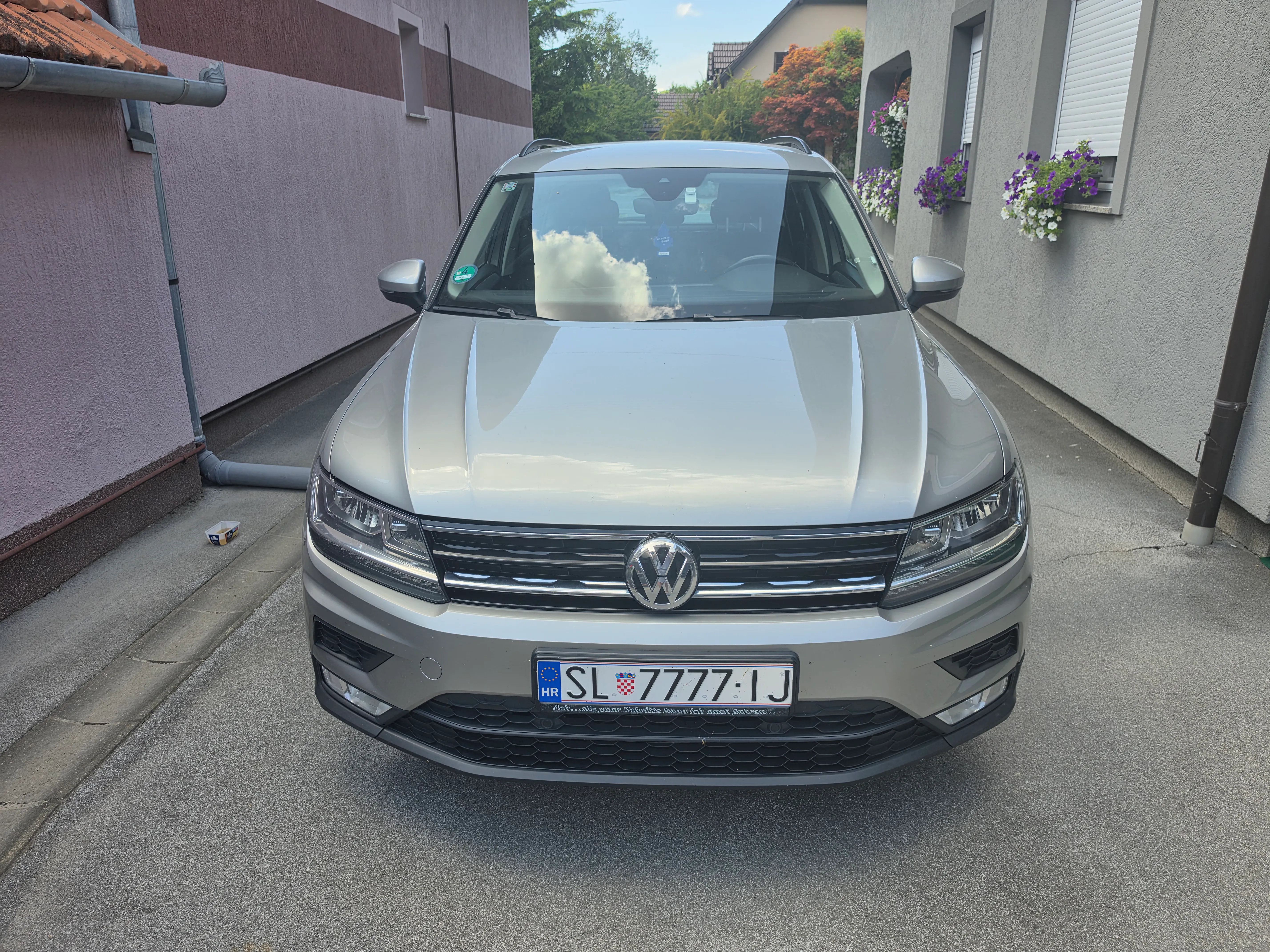 prodajem vw tigaun 2.0 tdi - slika 8