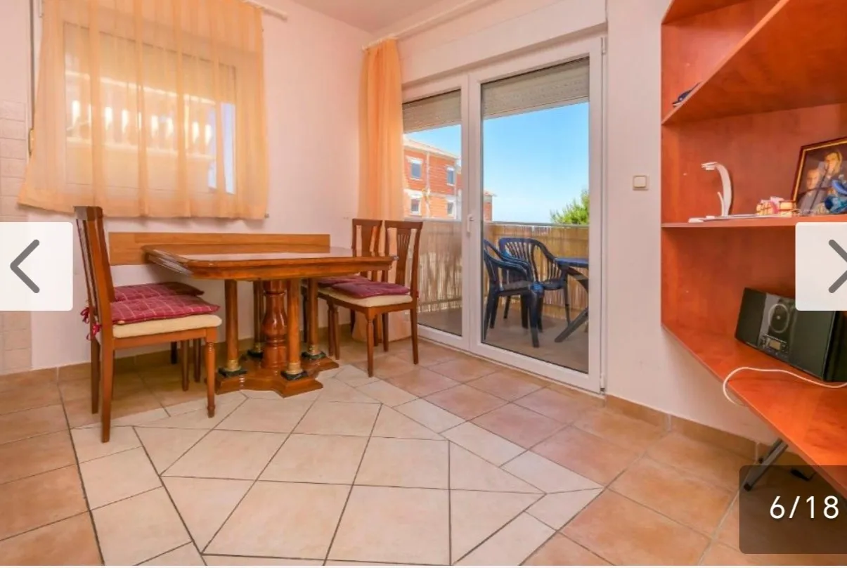 apartman mario rogoznica dvosoban!!! - slika 8