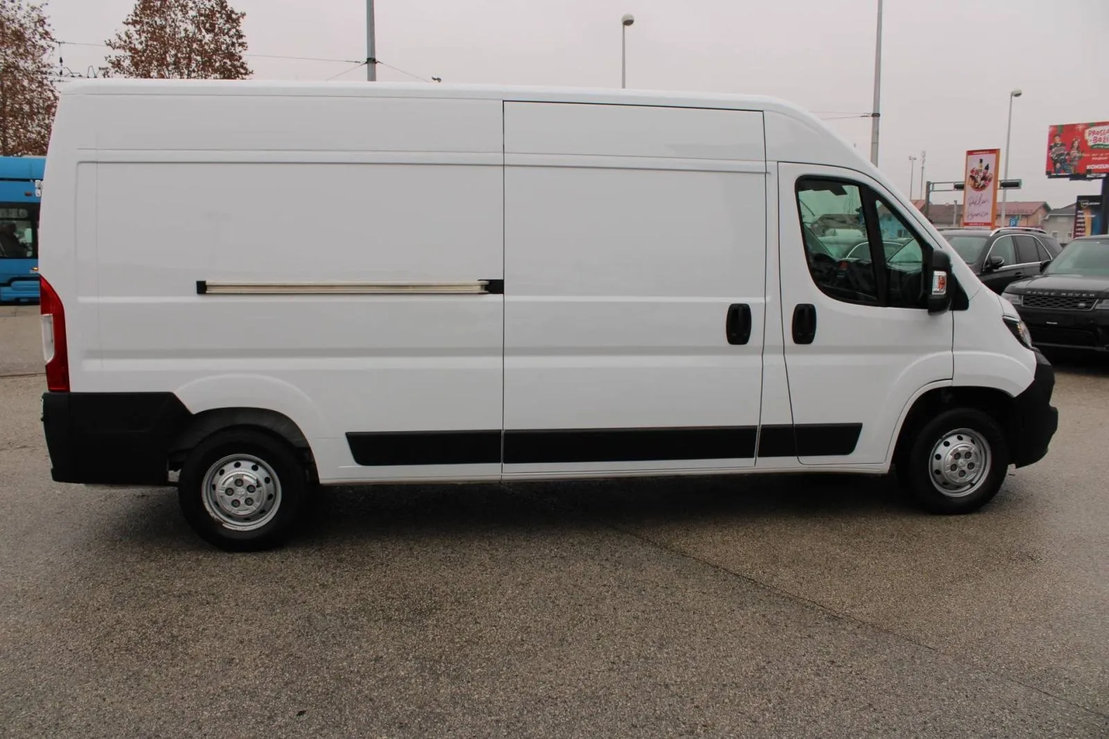 peugeot boxer 2.2 hdi l3h2, 2023 god. - slika 4