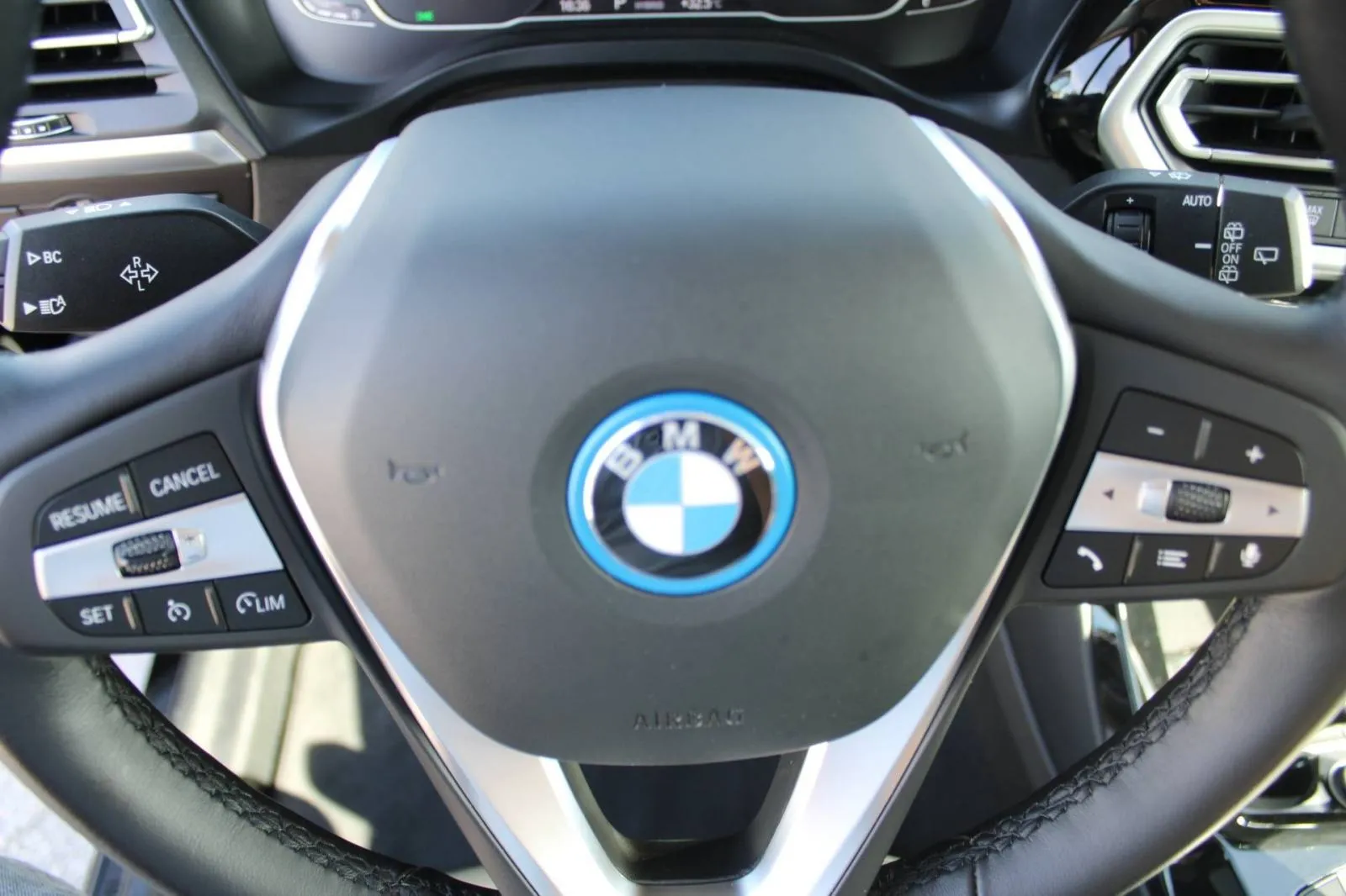 bmw x3 30e xdrive *led, navigacija, kamera* - slika 16
