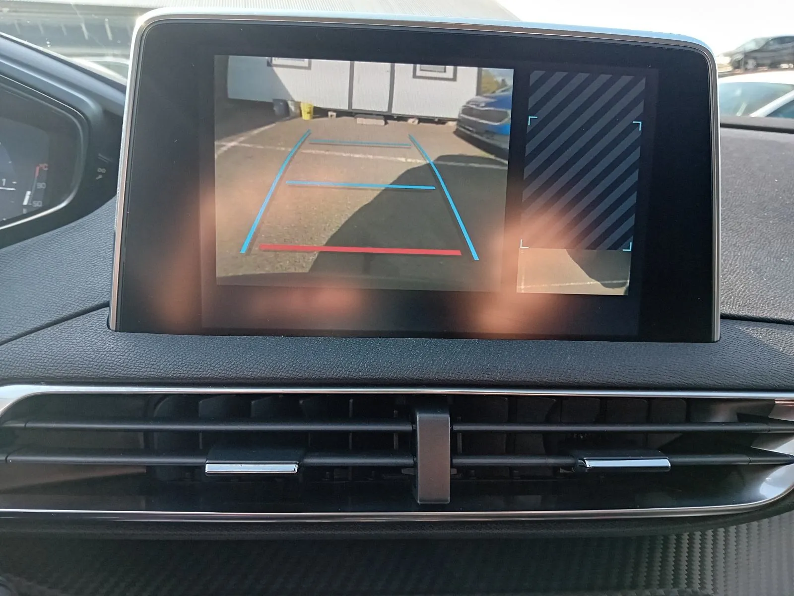peugeot 5008 1,5 bluehdi automatik,do 2 godine jamstva,u sustavu pdv-a - slika 7