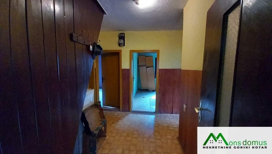 stara kuća u dobrom stanju (prodaja) - slika 5