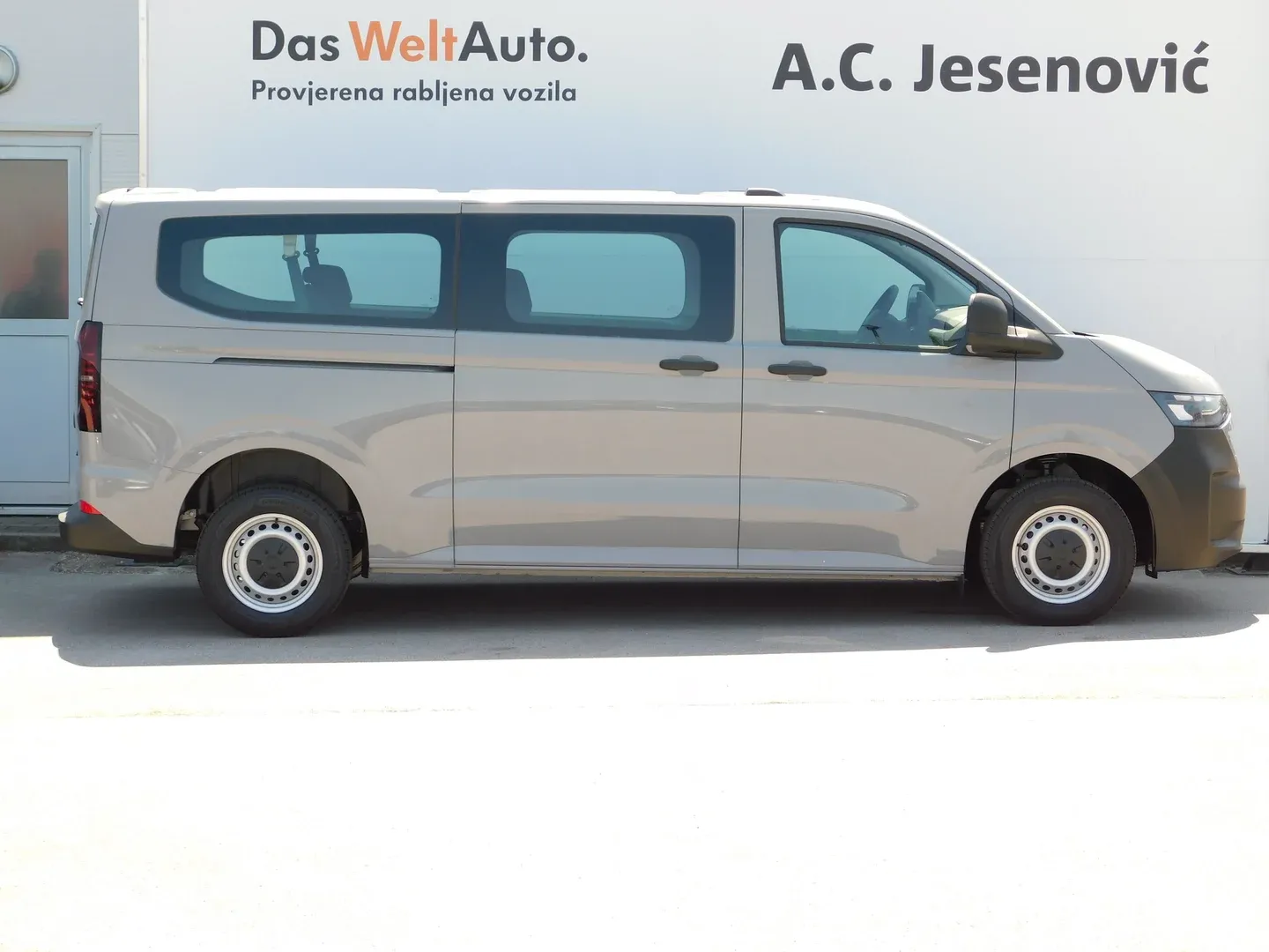 12841 vw kombi transporter kombi l2 2.0 tdi - slika 4