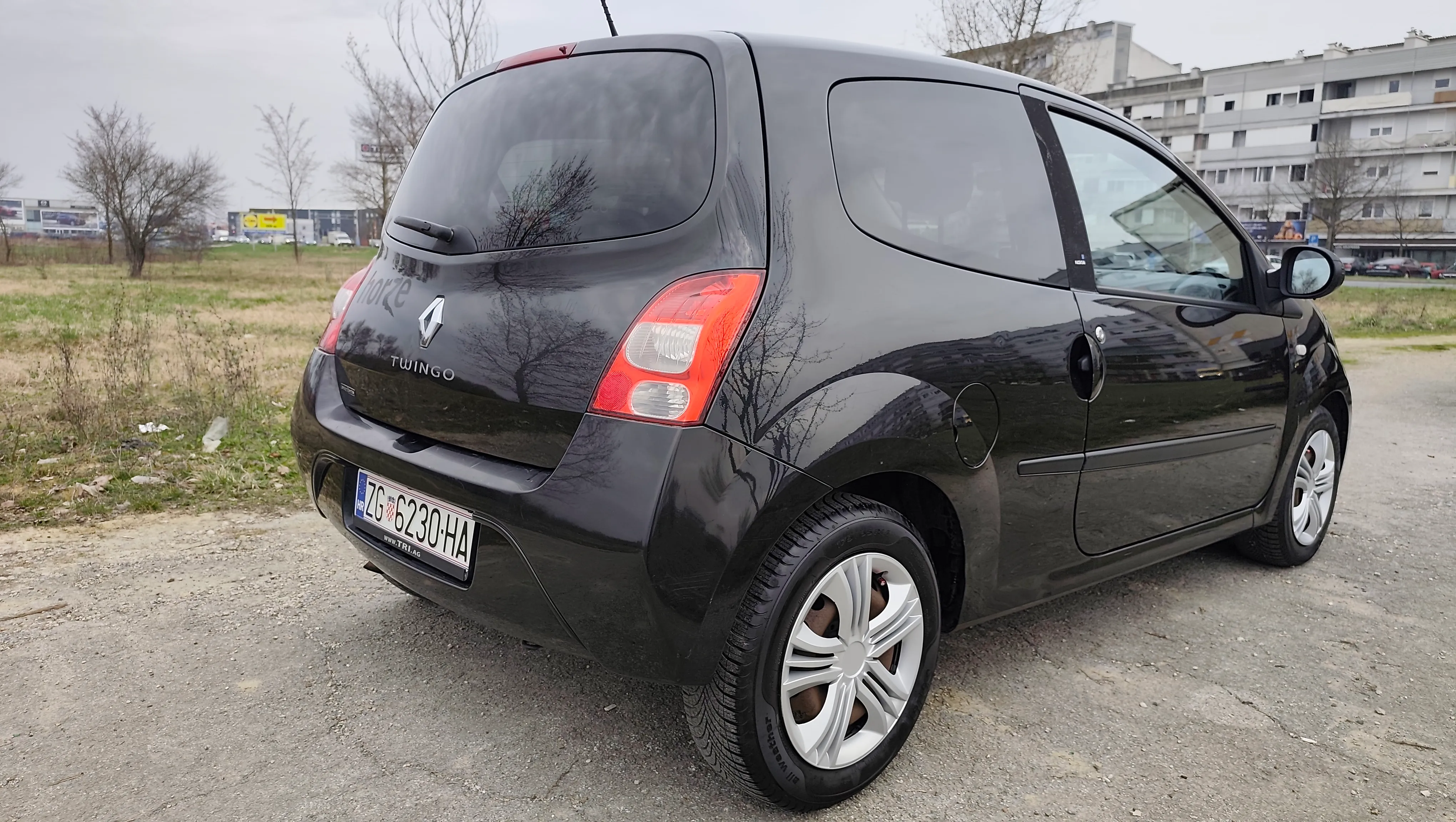renault twingo 1.5 dci - slika 2