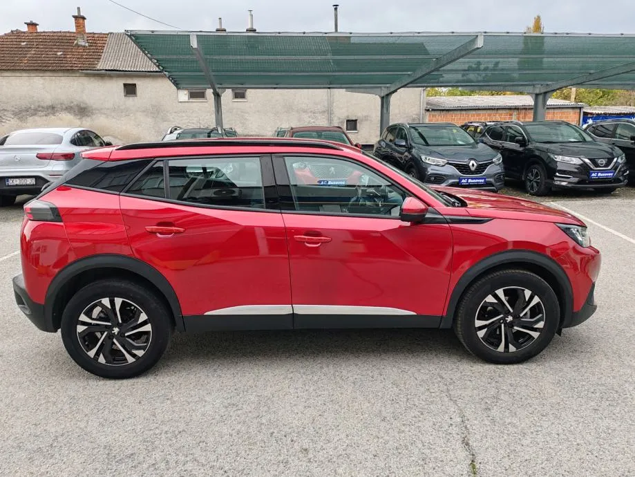 peugeot 2008 1,2 puretech - slika 8