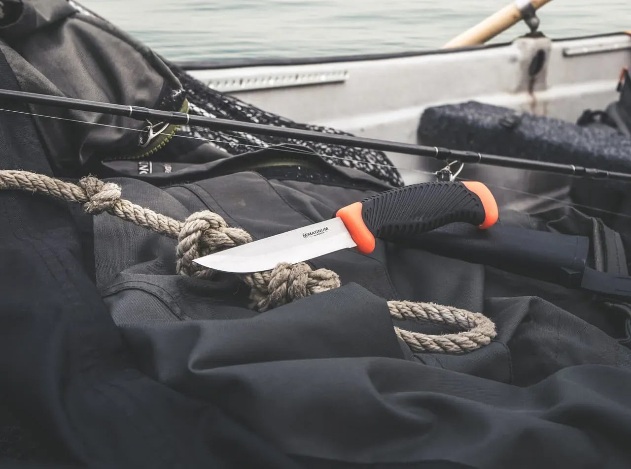 boker nož magnum falun orange - slika 3