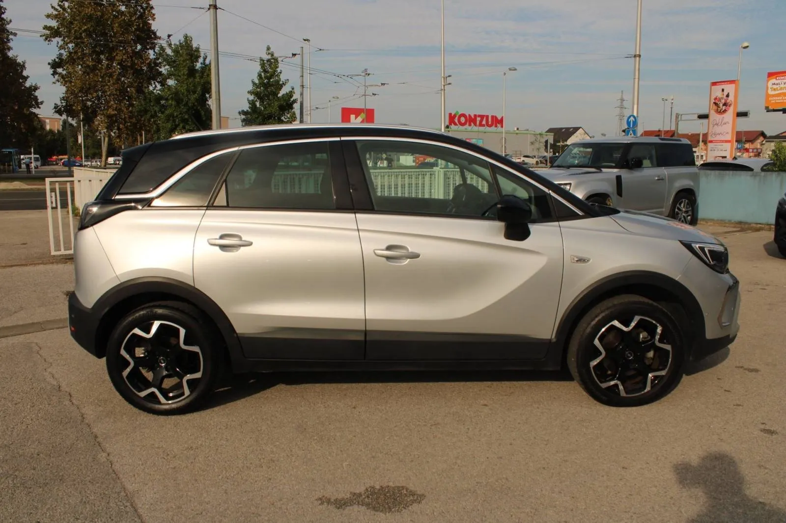 opel crossland 1.2 turbo ultimate *led,navigacija,kamera* - slika 4