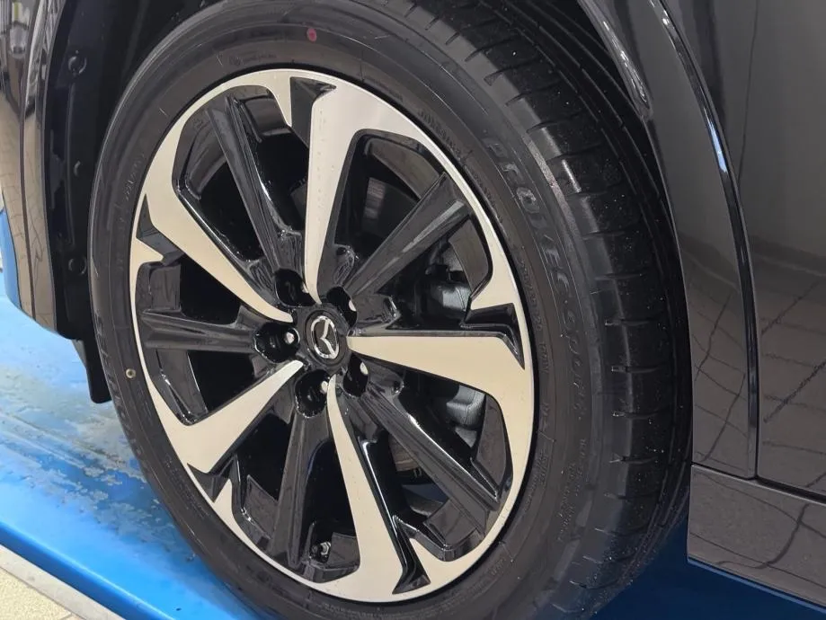 mazda cx-60 d 3.3 takumi plus awd - slika 17