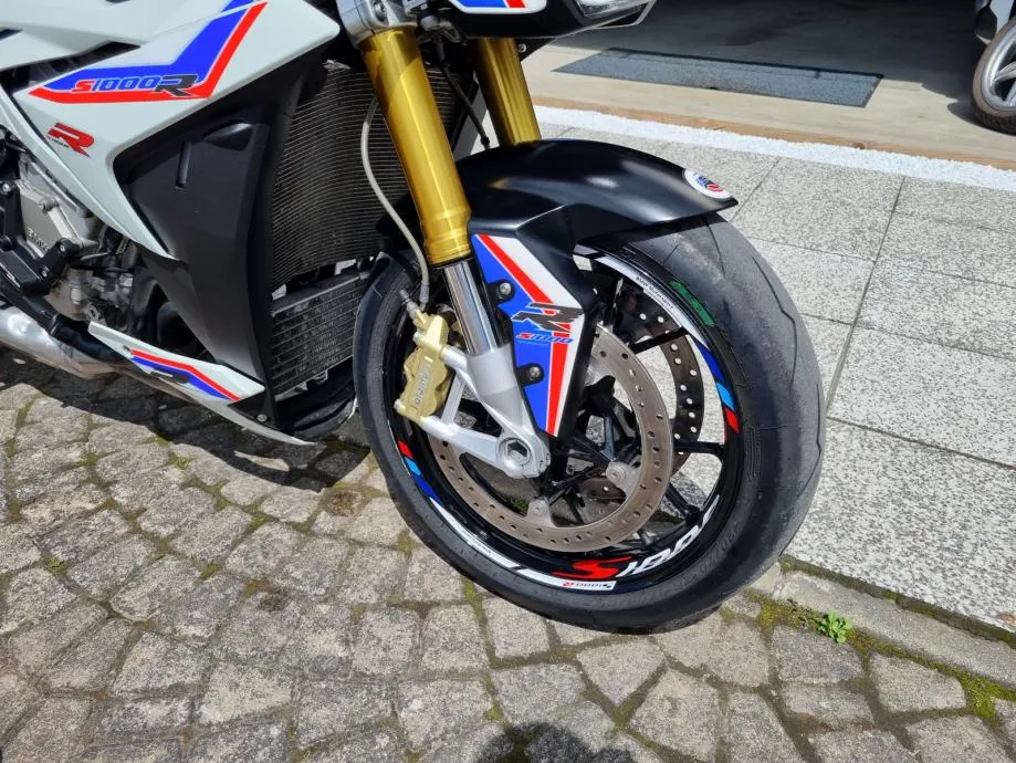 bmw s 1000 r abs tcs esa, akrapovic, 2014 god. - slika 13