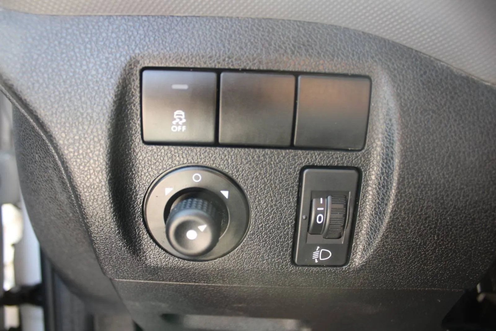 peugeot partner 1.6 hdi 100 produženi *klima* - 5 sjedala, 2017 god. - slika 13