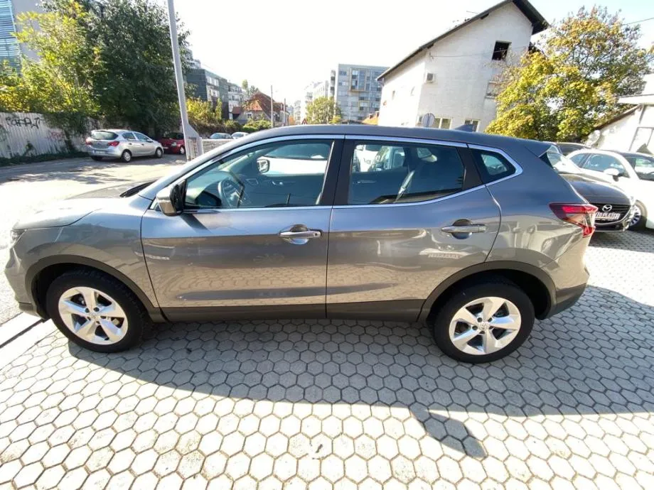 nissan qashqai 1,5 dci automatik, kamera , tempomat, 4 x garancija! - slika 7