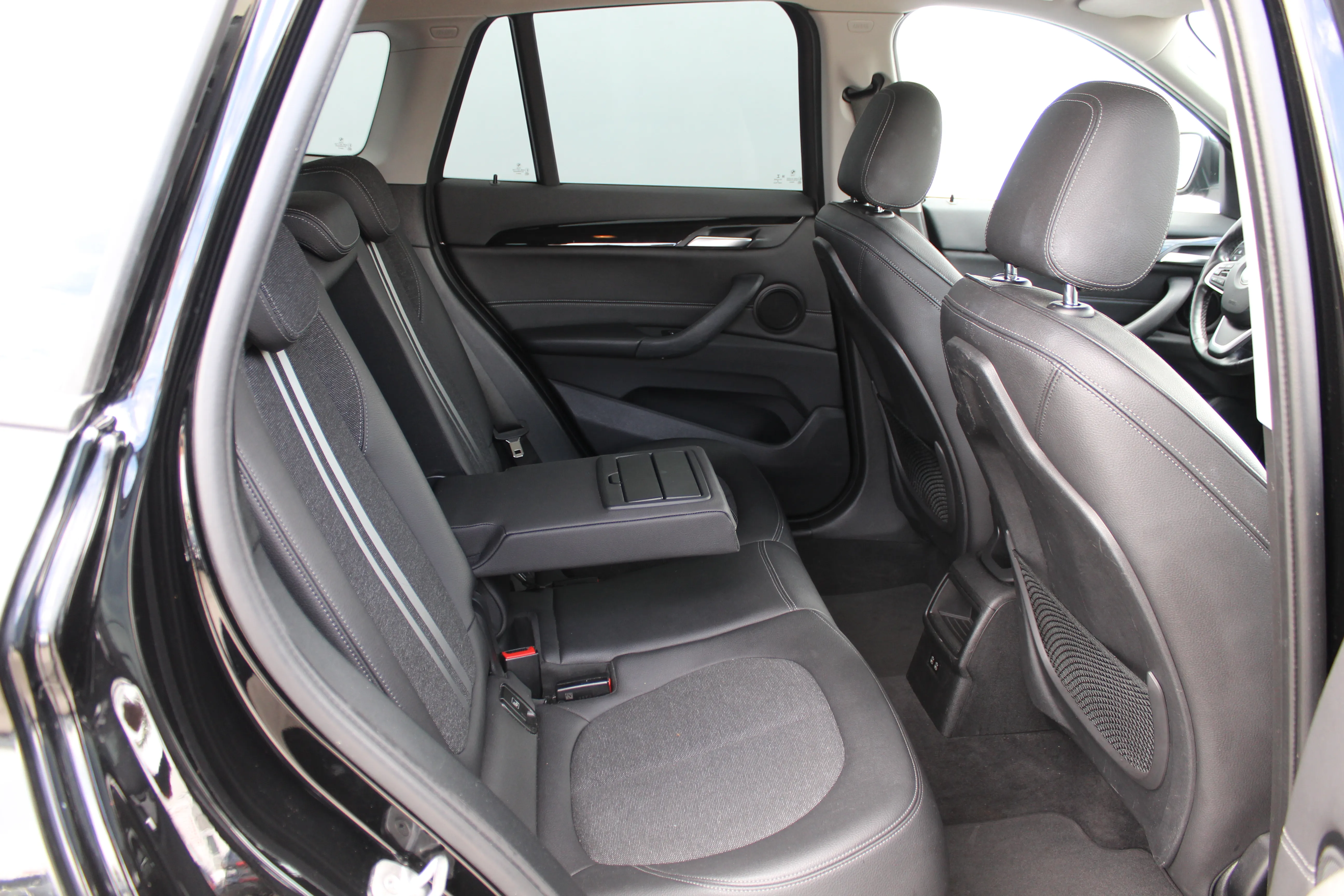 13225 bmw x1 sdrive 18 d - slika 13