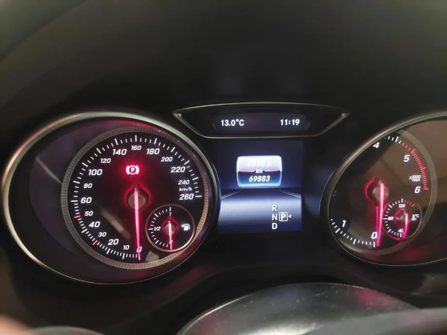 mercedes-benz gla 200 d - slika 5