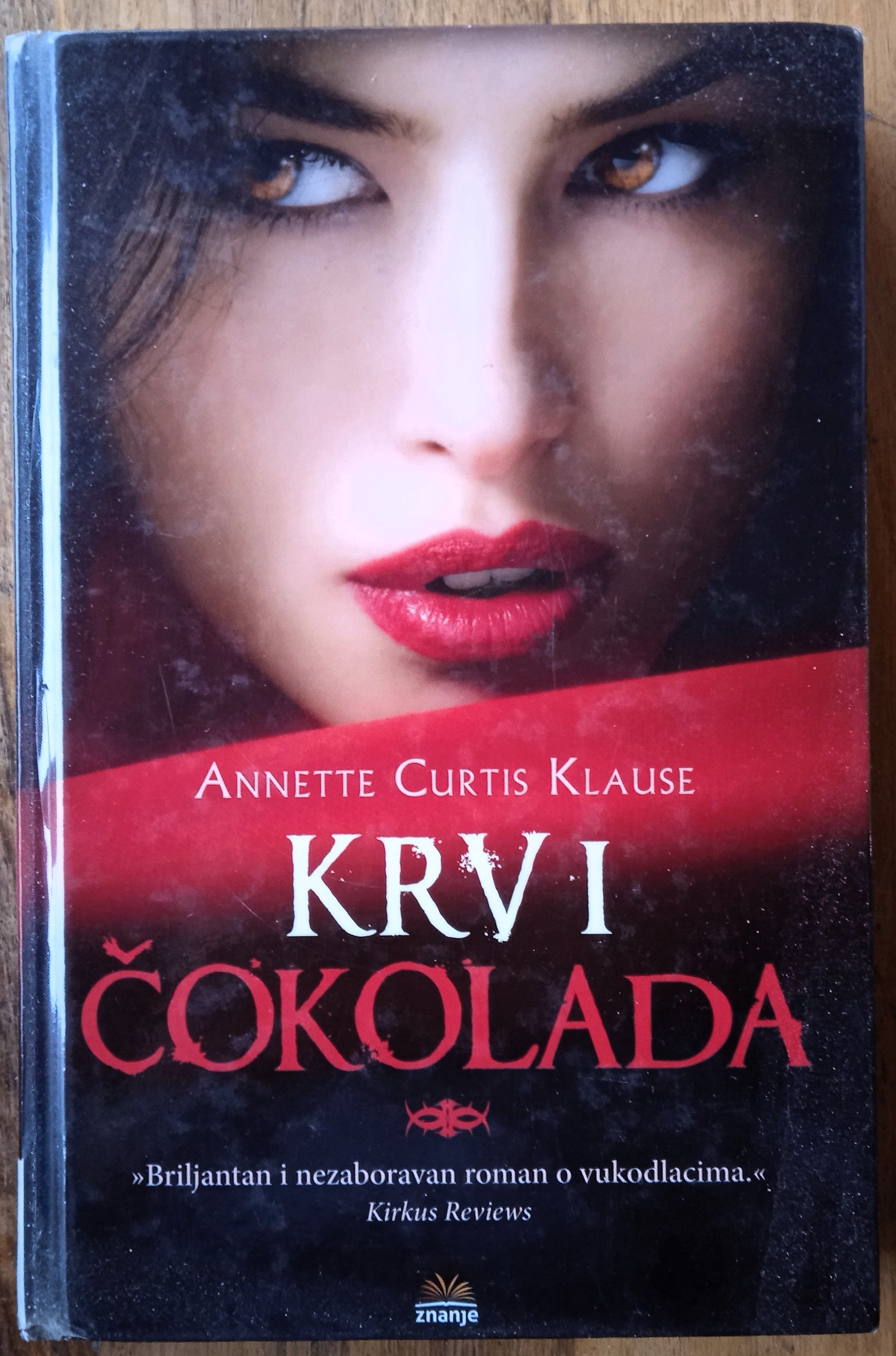 KRV I ČOKOLADA Annette Curtis Klause - Sisak
