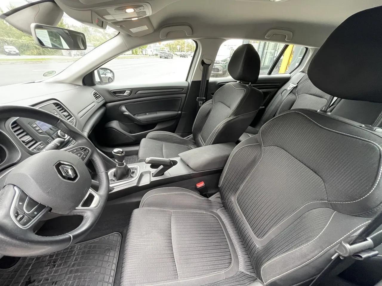 renault megane grandtour dci 110 energy business - slika 4