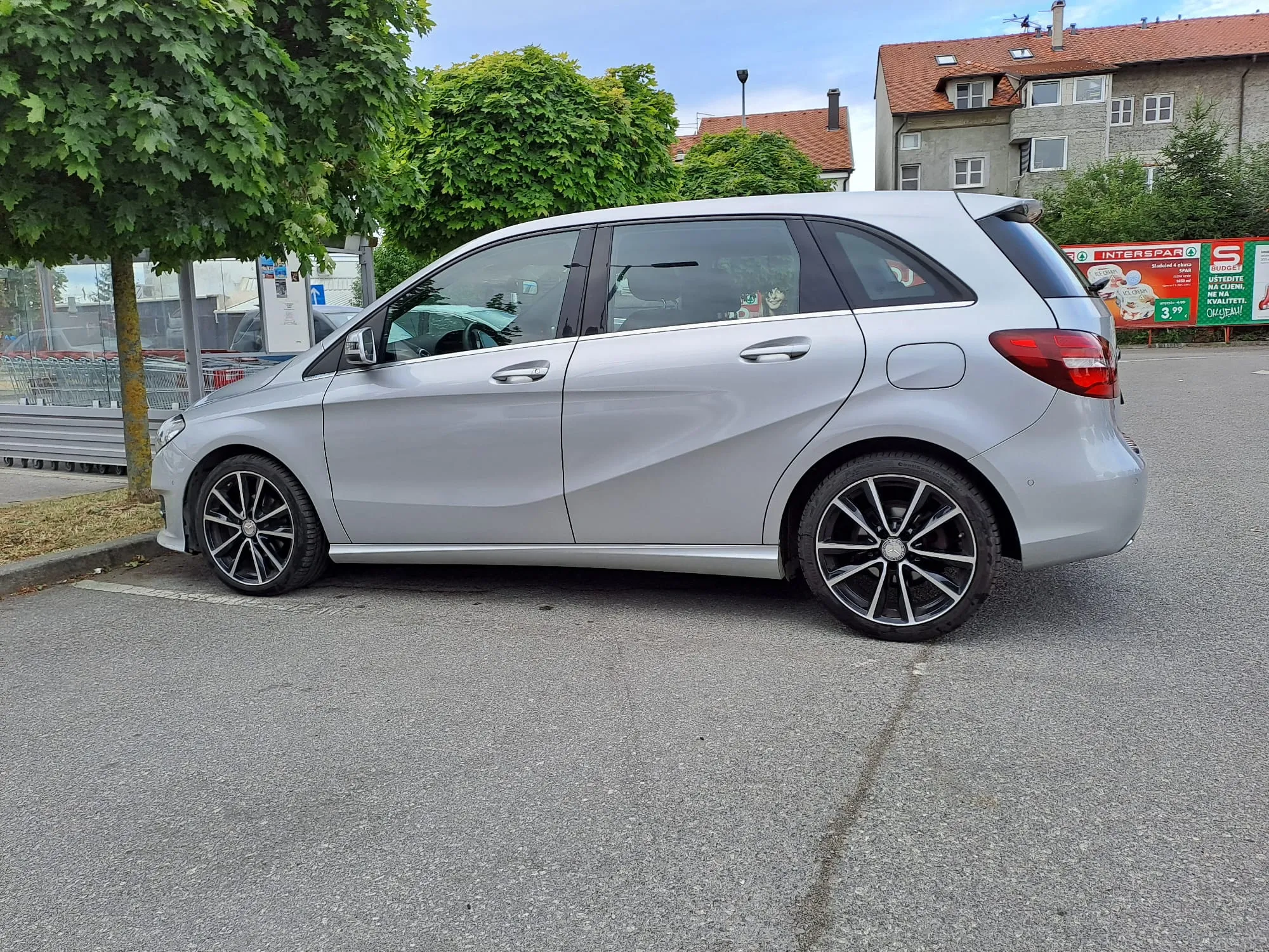 mercedes-benz b-klasa 180 cdi,80kw, navi,kamera - slika 2