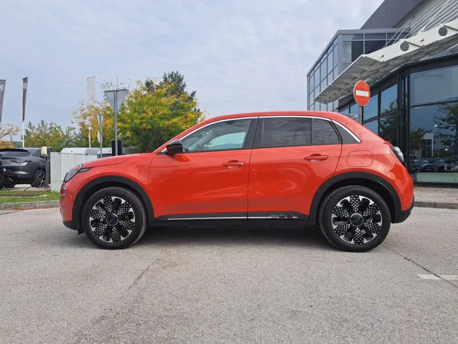 fiat 600 bev 54kwh - la prima automatik - slika 2