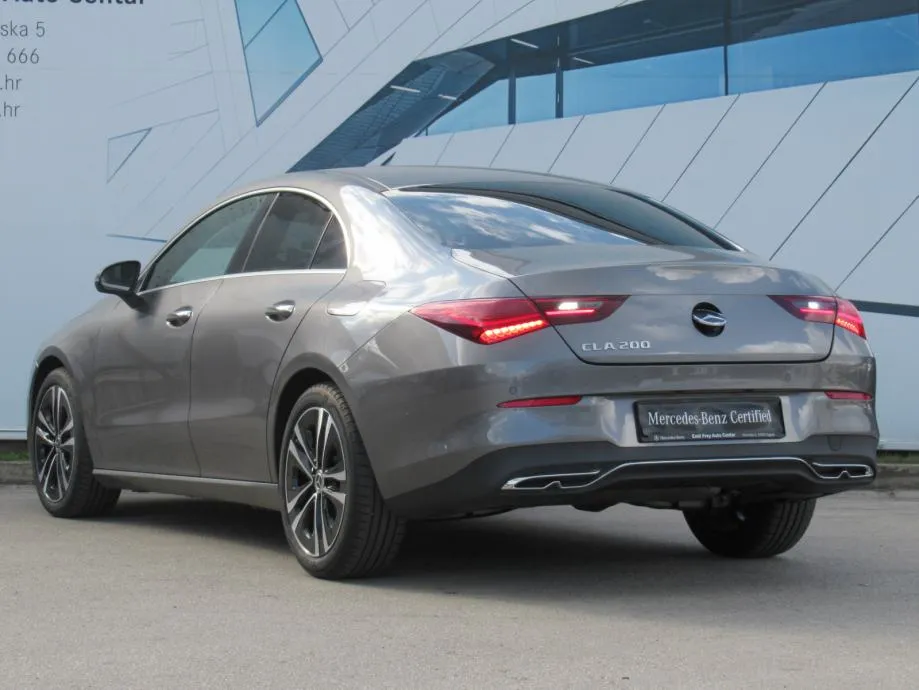 mercedes-benz cla 200 progressive ***ponuda mjeseca 33.900,00 eur*** - slika 4
