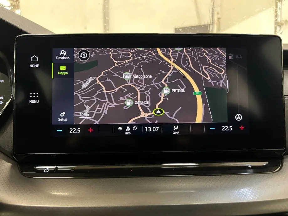 škoda octavia combi 2,0 tdi dsg - 2022 - navi - perfekt - reg 1 god ! - slika 13