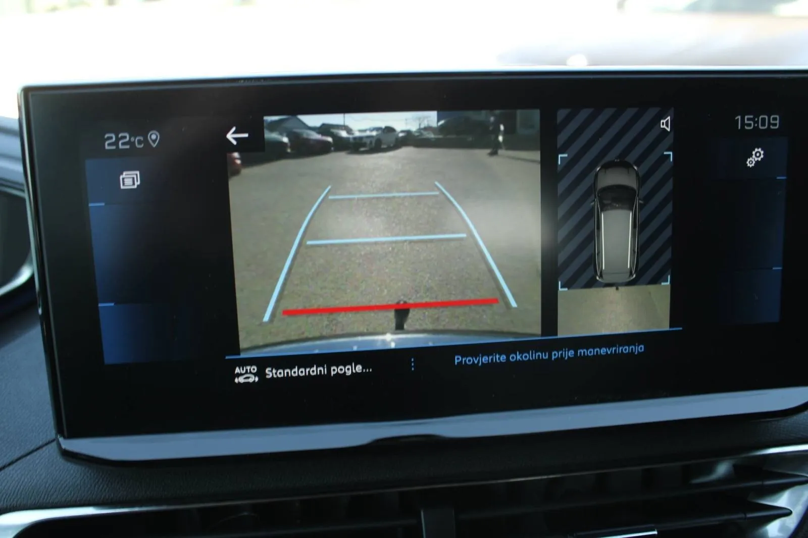 peugeot 5008 1.2 puretech gt line automatik 7 sjedala - slika 19