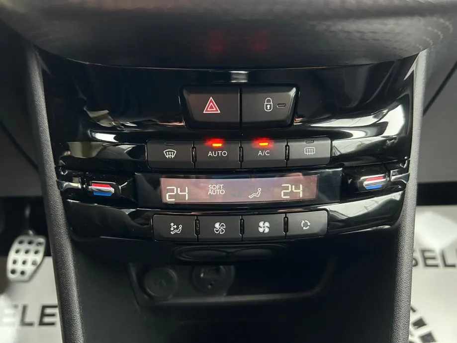 peugeot 2008 gt - model 2017 - 130ks - 105.000km - navi - reg 1 god! - slika 14