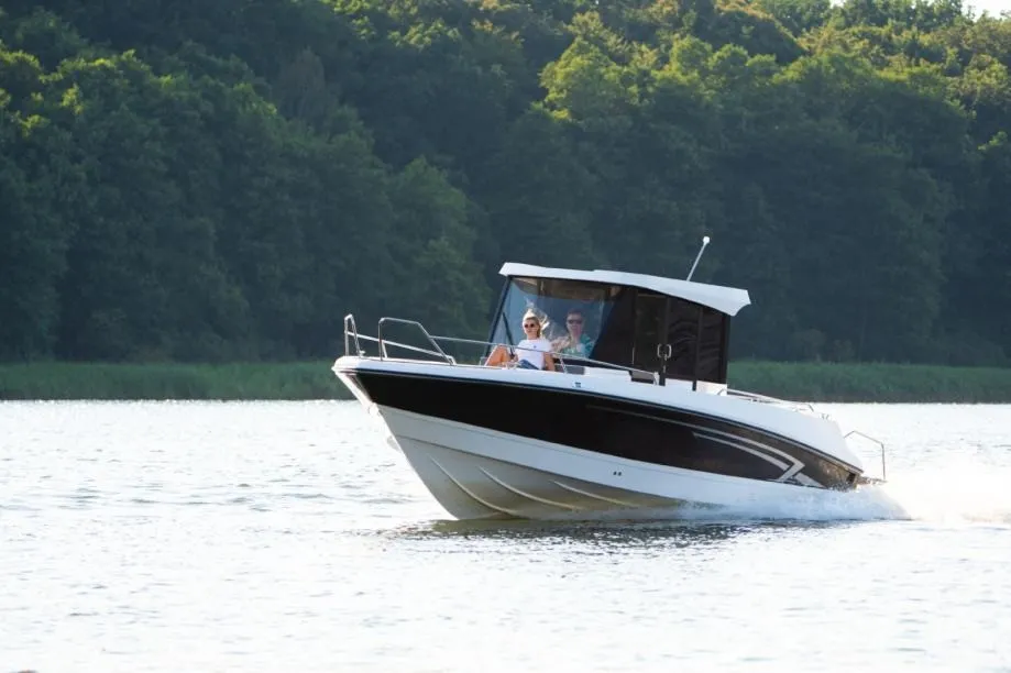 marion 722 pilothouse - slika 10