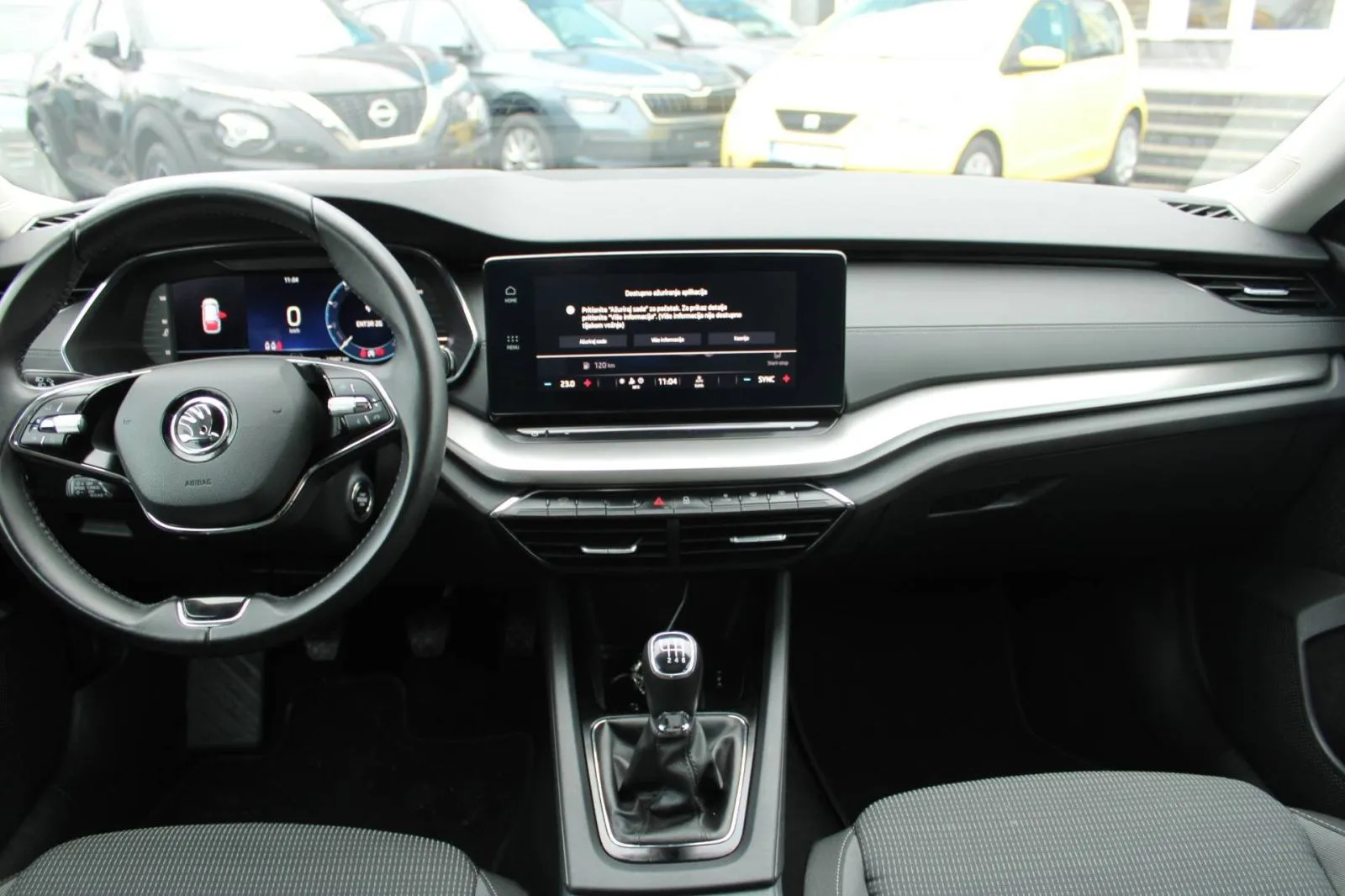 škoda octavia combi 2.0 tdi *panorama, led, navigacija, kamera* - slika 15