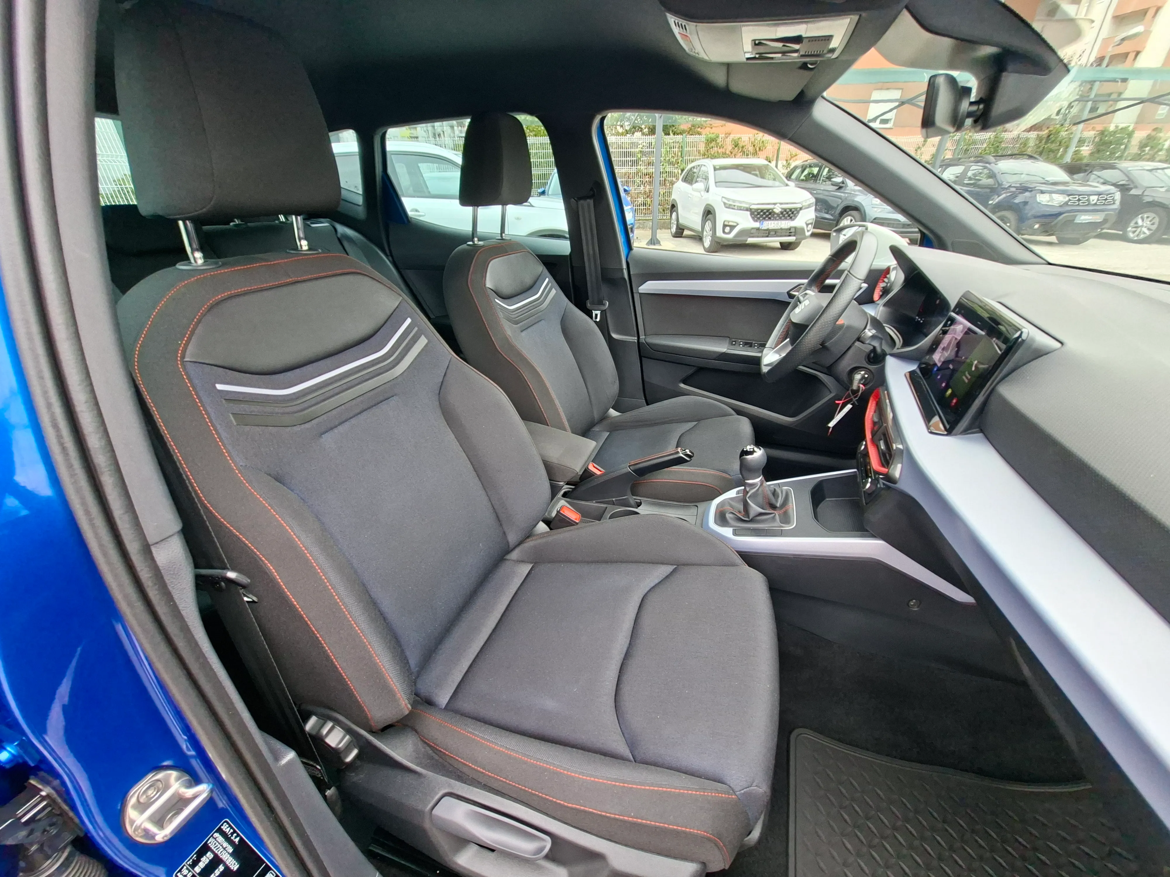 seat arona 1,0 tsi fr - slika 9
