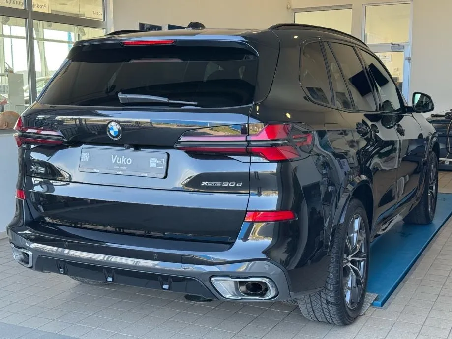 bmw x5 xdrive30d m-sport - slika 7