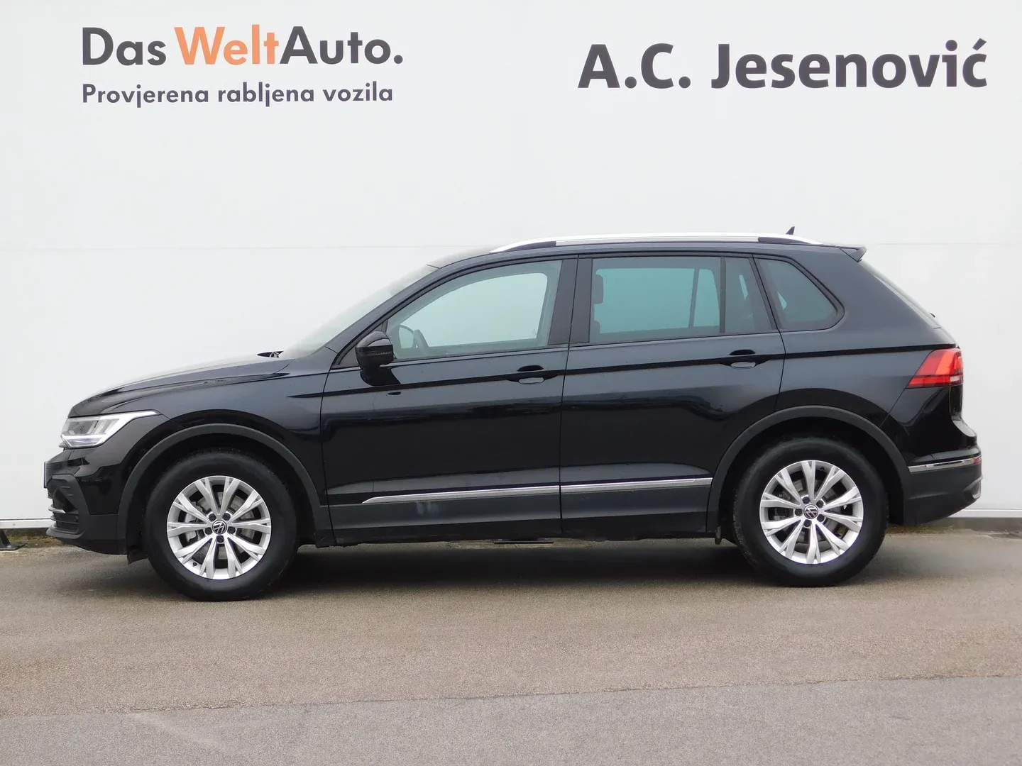 11635 volkswagen tiguan 2.0 tdi dsg life - slika 6