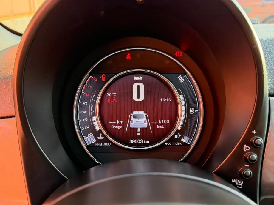 fiat 500 1.0 hybrid •2022.g.•dolcevita•panorama•leasingbezučešća• - slika 12