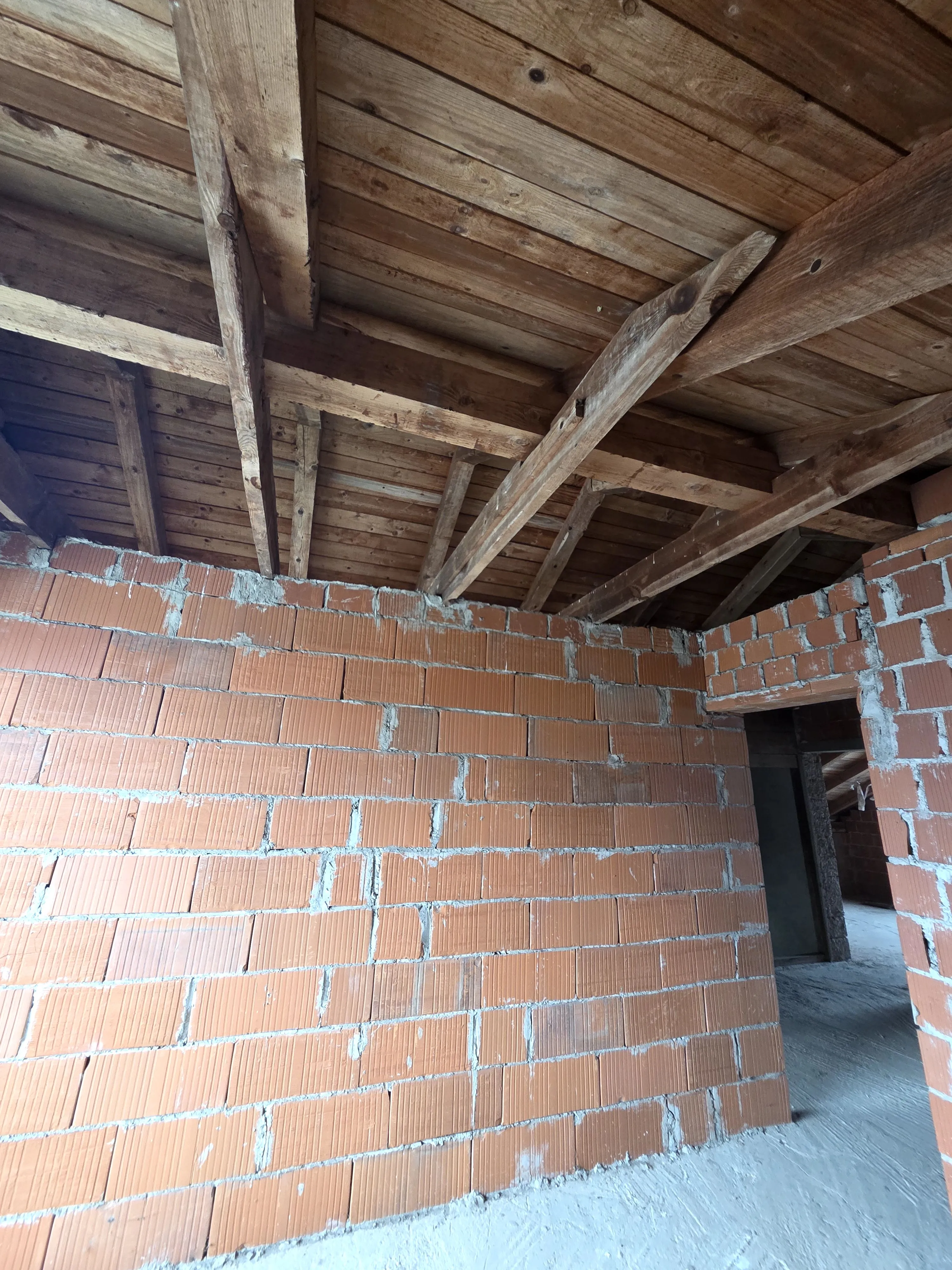 kuća: sivica, podturen, 157.00 m2 (prodaja) - slika 13